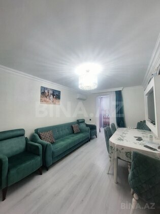 2 otaqlı Köhnə tikili, Elmlər Akademiyası m., Bakı
