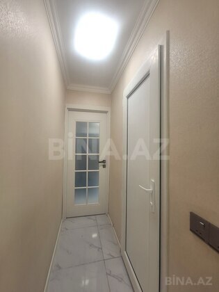 2 otaqlı Köhnə tikili, Elmlər Akademiyası m., Bakı