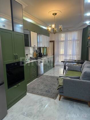 3 otaqlı Yeni tikili, Şah İsmayıl Xətai m., Bakı
