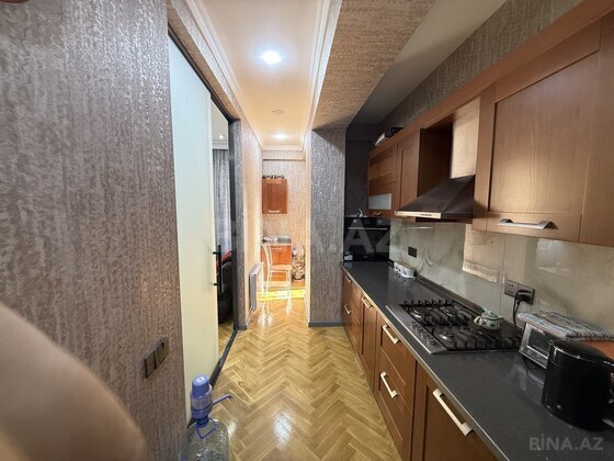 3 otaqlı Yeni tikili, 28 May m., Bakı