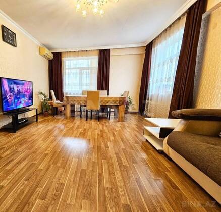 3 otaqlı Yeni tikili, İnşaatçılar m., Bakı