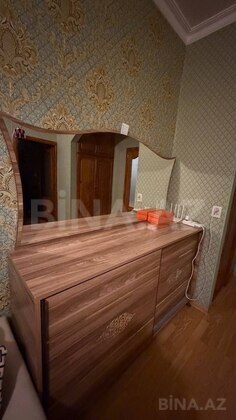 2 otaqlı Köhnə tikili, Memar Əcəmi m., Bakı