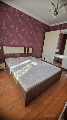 3 otaqlı Köhnə tikili, Həzi Aslanov q., Bakı