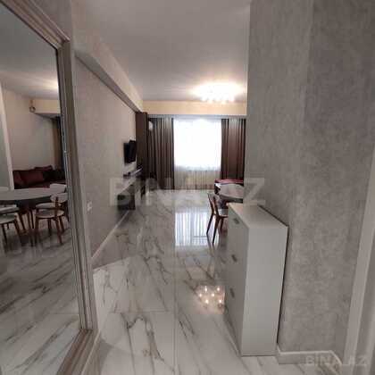 2 otaqlı Yeni tikili, 8 Noyabr m., Bakı