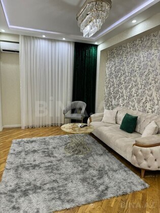 2 otaqlı Yeni tikili, Qara Qarayev m., Bakı