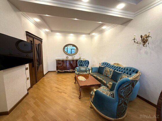 3 otaqlı Yeni tikili, Nizami m., Bakı