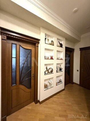 3 otaqlı Yeni tikili, Nizami m., Bakı
