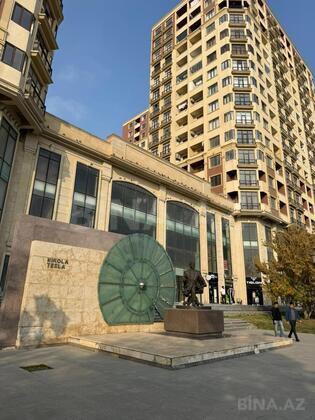 3 otaqlı Yeni tikili, 28 May m., Bakı
