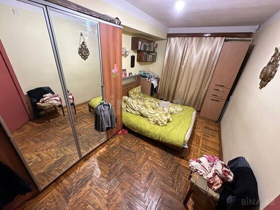 3 otaqlı Köhnə tikili, 28 May m., Bakı