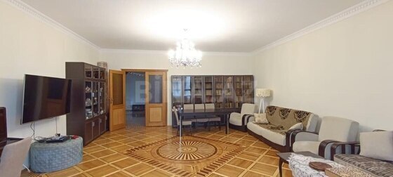4 otaqlı Yeni tikili, Nizami m., Bakı