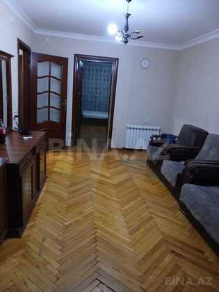 3 otaqlı Köhnə tikili, İnşaatçılar m., Bakı