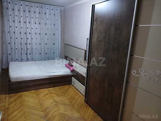 3 otaqlı Köhnə tikili, İnşaatçılar m., Bakı