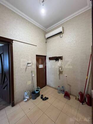 2 otaqlı Köhnə tikili, 28 May m., Bakı