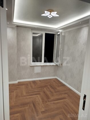 2 otaqlı Köhnə tikili, Azadlıq Prospekti m., Bakı