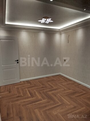 2 otaqlı Köhnə tikili, Azadlıq Prospekti m., Bakı