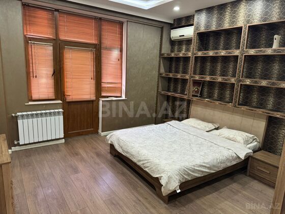 3 otaqlı Yeni tikili, Şah İsmayıl Xətai m., Bakı