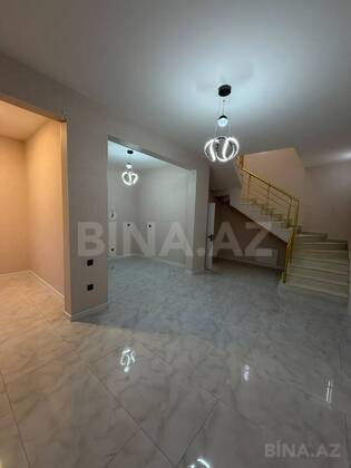 4 otaqlı Həyət evi/Bağ evi, Şüvəlan q., Bakı