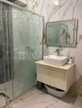 3 otaqlı Yeni tikili, İnşaatçılar m., Bakı