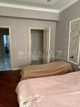 3 otaqlı Yeni tikili, İnşaatçılar m., Bakı