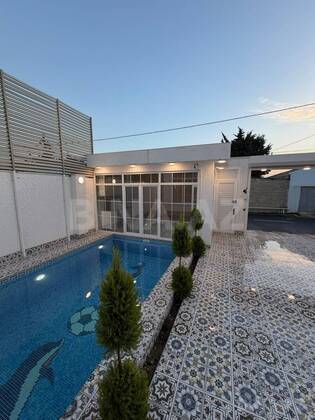 4 otaqlı Həyət evi/Bağ evi, Mərdəkan q., Bakı