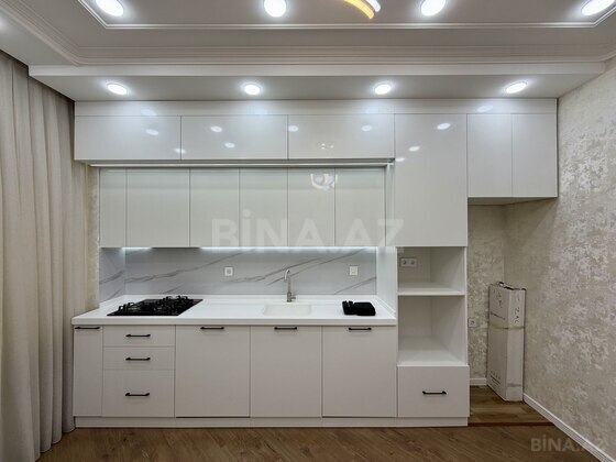 3 otaqlı Yeni tikili, Neftçilər m., Bakı
