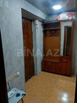 2 otaqlı Köhnə tikili, Elmlər Akademiyası m., Bakı