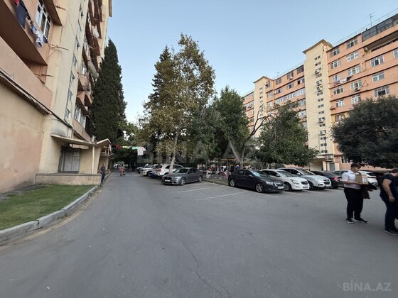 2 otaqlı Köhnə tikili, Neftçilər m., Bakı