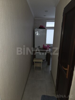 3 otaqlı Köhnə tikili, Neftçilər m., Bakı