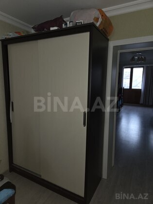 3 otaqlı Köhnə tikili, Neftçilər m., Bakı