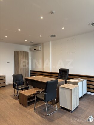 5 otaqlı Ofis, Ulduz m., Bakı