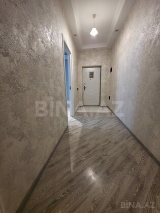 3 otaqlı Köhnə tikili, Bakıxanov q., Bakı