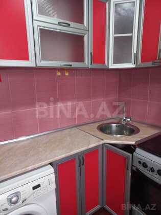 1 otaqlı Köhnə tikili, Yeni Günəşli q., Bakı