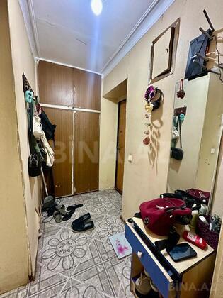 2 otaqlı Köhnə tikili, Qara Qarayev m., Bakı