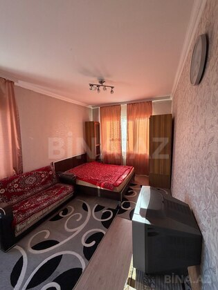 1 otaqlı Köhnə tikili, Həzi Aslanov m., Bakı
