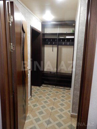 2 otaqlı Köhnə tikili, Qara Qarayev m., Bakı