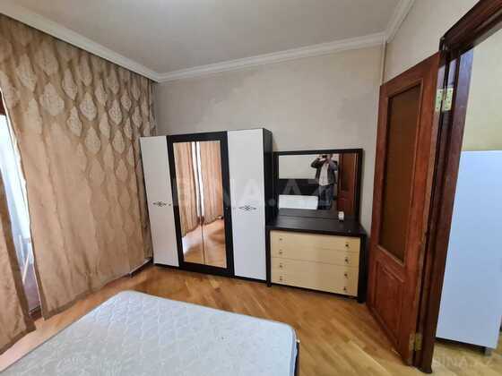 3 otaqlı Köhnə tikili, Nəsimi r., Bakı