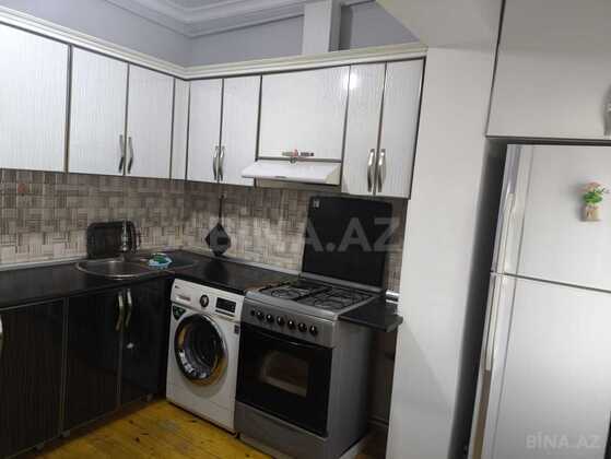 2 otaqlı Köhnə tikili, Həzi Aslanov m., Bakı