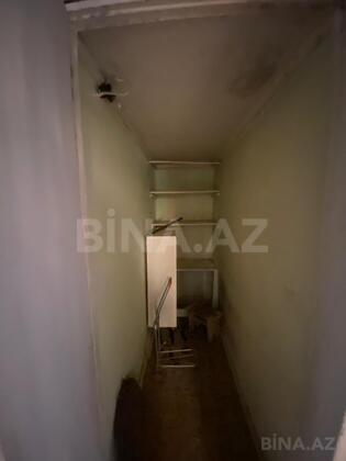 4 otaqlı Köhnə tikili, Qaraçuxur q., Bakı