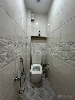 3 otaqlı Köhnə tikili, Bakıxanov q., Bakı
