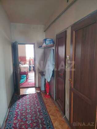 3 otaqlı Köhnə tikili, Neftçilər m., Bakı