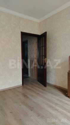 2 otaqlı Köhnə tikili, Bakıxanov q., Bakı