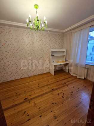 6 otaqlı Həyət evi/Bağ evi, 9-cu mikrorayon q., Bakı