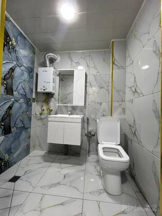 2 otaqlı Köhnə tikili, Qara Qarayev m., Bakı