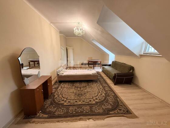 2 otaqlı Köhnə tikili, 28 May m., Bakı