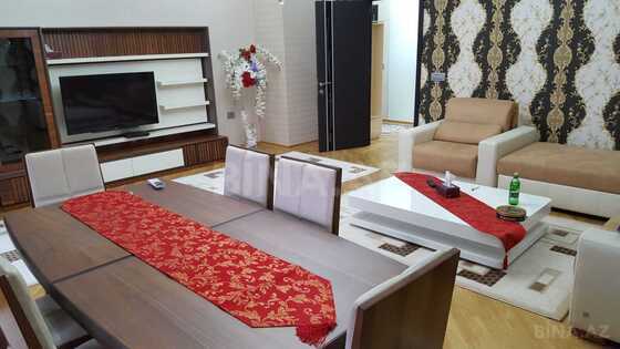 2 otaqlı Yeni tikili, Şah İsmayıl Xətai m., Bakı