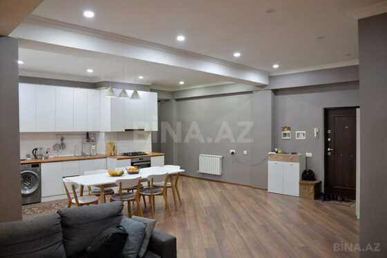 3 otaqlı Yeni tikili, İnşaatçılar m., Bakı