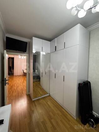 2 otaqlı Köhnə tikili, Azadlıq Prospekti m., Bakı