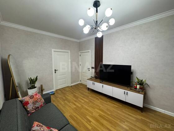 2 otaqlı Köhnə tikili, Azadlıq Prospekti m., Bakı