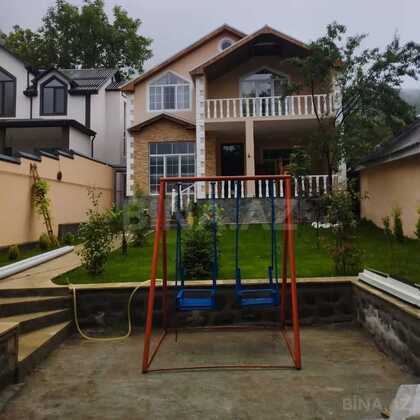 6 otaqlı Həyət evi/Bağ evi, Qax