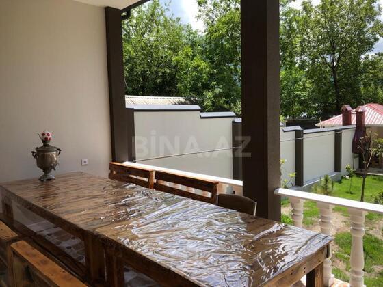 7 otaqlı Həyət evi/Bağ evi, Qax